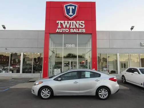 2016 Kia Forte LX FWD photo