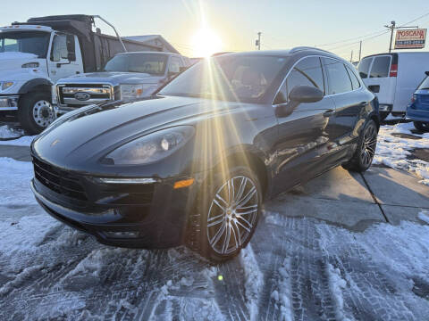 2017 Porsche Macan GTS AWD photo
