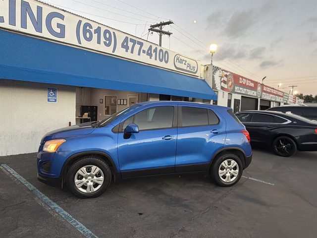 2016 Chevrolet Trax LS FWD photo