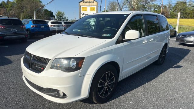 2016 Dodge Grand Caravan SXT Plus FWD photo