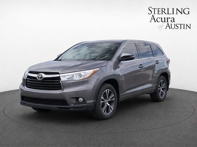 2016 Toyota Highlander XLE FWD photo