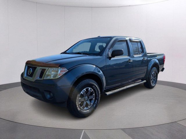 2016 Nissan Frontier Desert Runner RWD photo