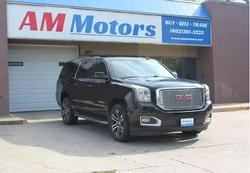 2016 GMC Yukon XL SLT 4WD photo