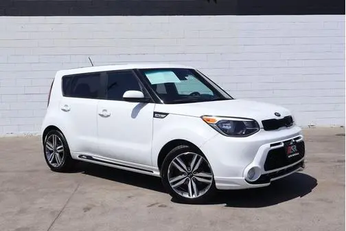 2016 Kia Soul + FWD photo