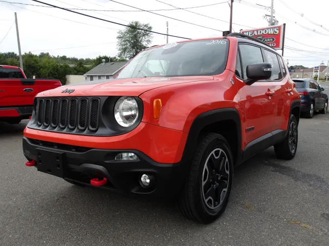 2016 Jeep Renegade Trailhawk 4WD photo