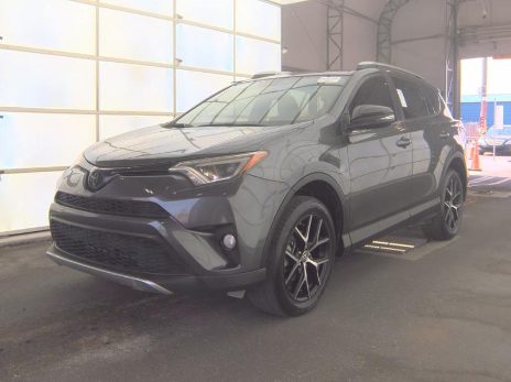 2016 Toyota RAV4 SE FWD photo