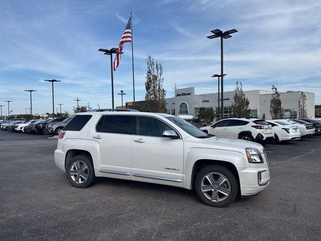 2017 GMC Terrain Denali FWD photo