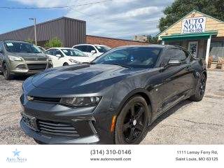 2016 Chevrolet Camaro 1LT RWD photo