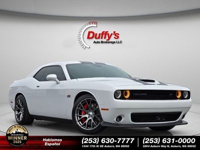 2016 Dodge Challenger SRT 392 RWD photo