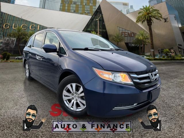 2016 Honda Odyssey SE FWD photo