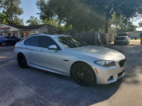 2016 BMW 5 Series 550i RWD photo