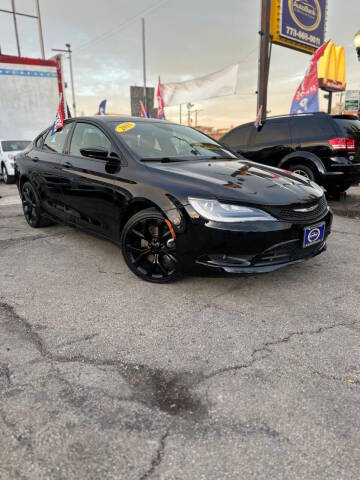 2015 Chrysler 200 S FWD photo