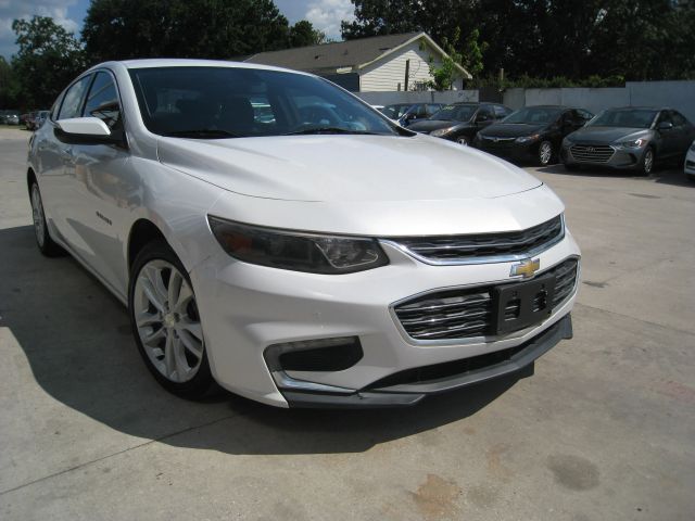 2016 Chevrolet Malibu LT FWD photo