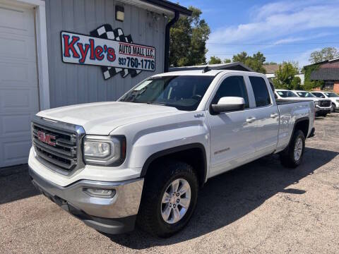 2016 GMC Sierra 1500 SLE 4WD photo