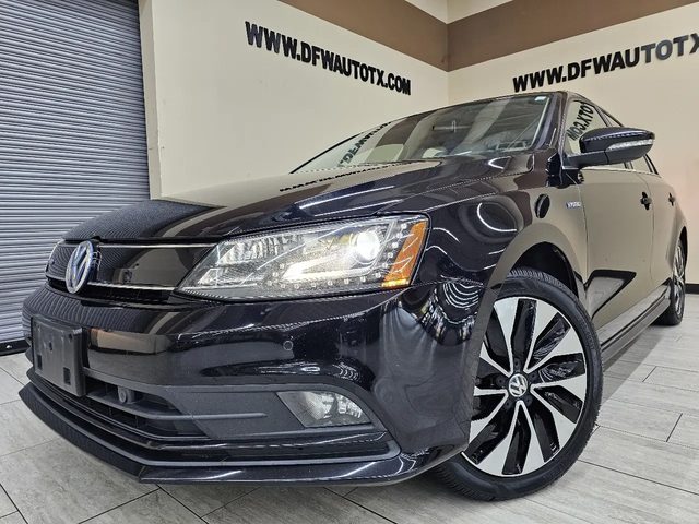 2016 Volkswagen Jetta Hybrid SEL Premium FWD photo
