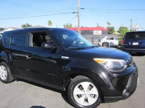 2016 Kia Soul Base FWD photo