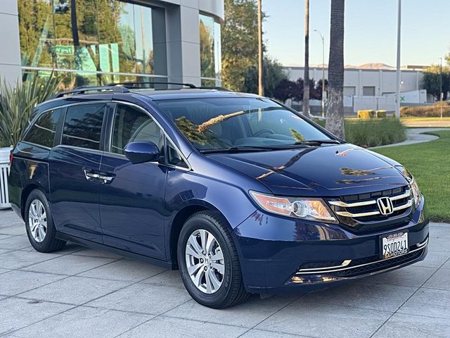 2016 Honda Odyssey SE FWD photo