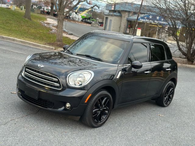 2016 MINI Countryman  FWD photo