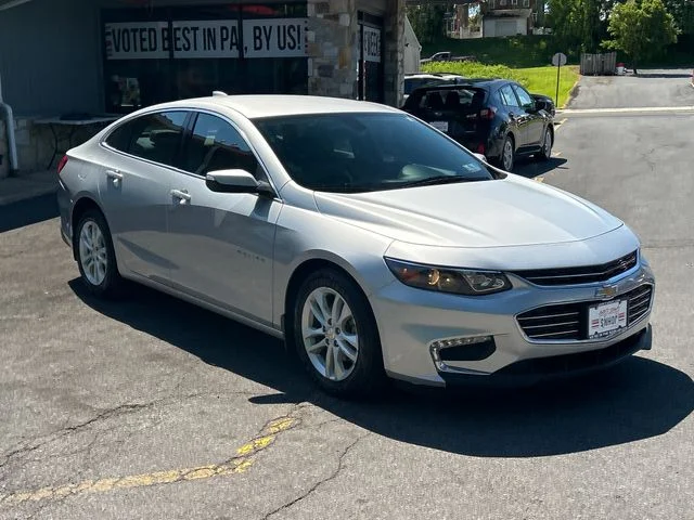 2016 Chevrolet Malibu LT FWD photo