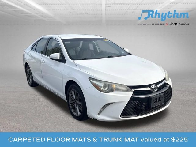 2016 Toyota Camry SE FWD photo