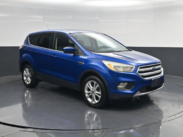 2017 Ford Escape SE FWD photo