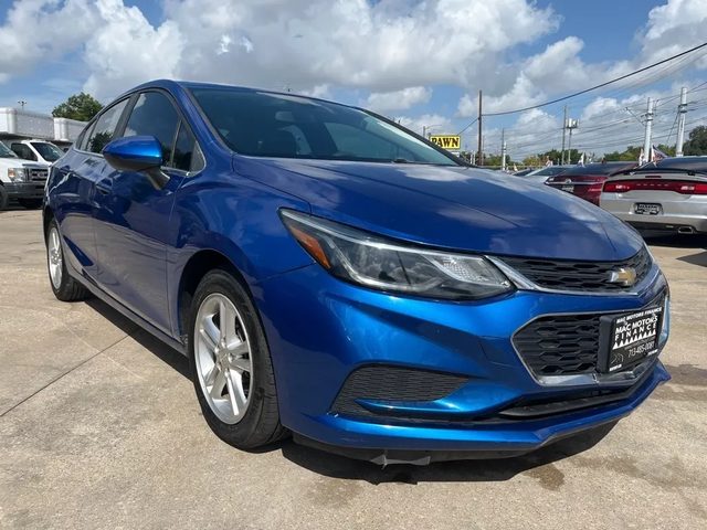 2016 Chevrolet Cruze LT FWD photo