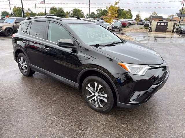 2016 Toyota RAV4 LE AWD photo