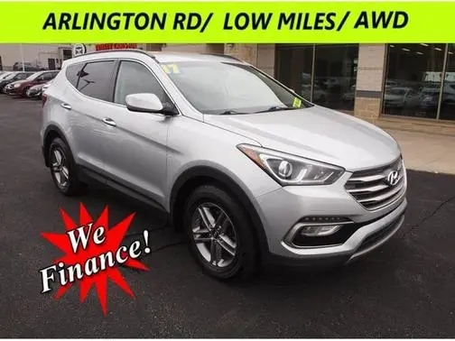 2017 Hyundai Santa Fe Sport 2.4L AWD photo