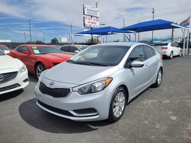 2016 Kia Forte LX FWD photo