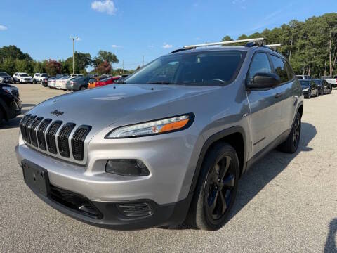 2016 Jeep Cherokee Altitude FWD photo