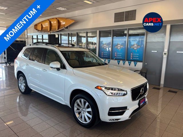 2016 Volvo XC90 T6 Momentum AWD photo