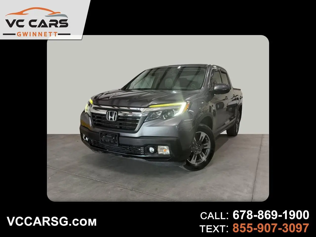 2017 Honda Ridgeline RTL-T AWD photo