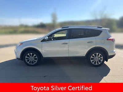 2016 Toyota RAV4 Limited AWD photo