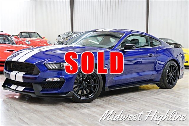 2016 Ford Mustang Shelby GT350 RWD photo