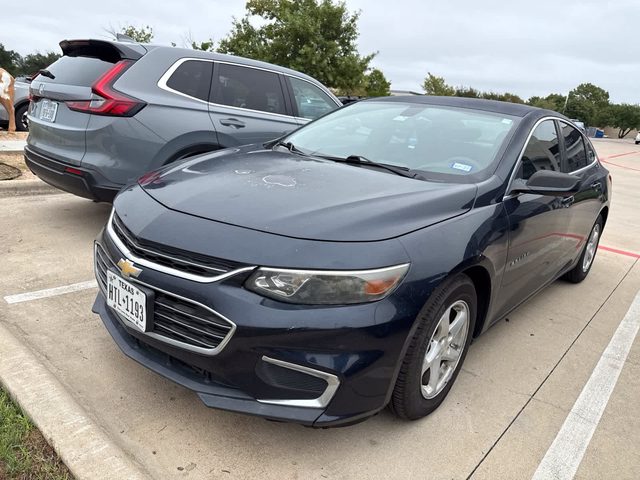 2016 Chevrolet Malibu LS FWD photo