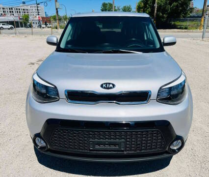 2016 Kia Soul + FWD photo