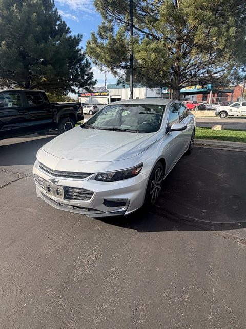 2016 Chevrolet Malibu LT FWD photo