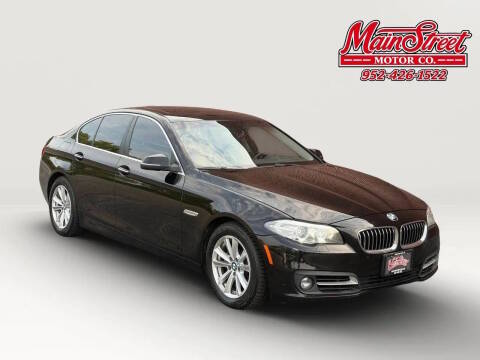 2016 BMW 5 Series 528i xDrive AWD photo