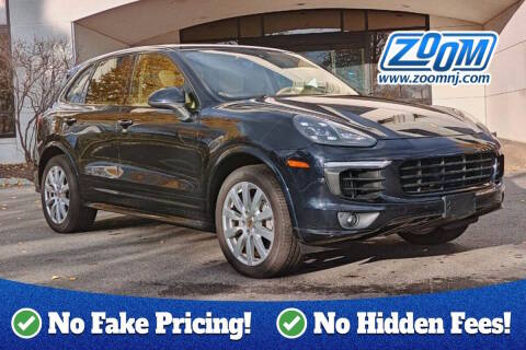 2016 Porsche Cayenne S AWD photo