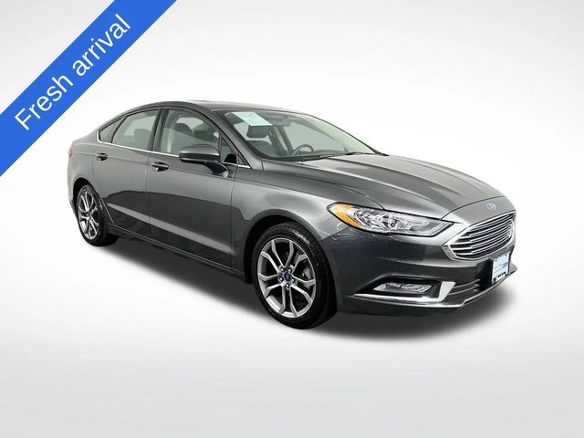 2017 Ford Fusion SE FWD photo