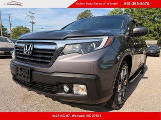 2017 Honda Ridgeline RTL-T FWD photo