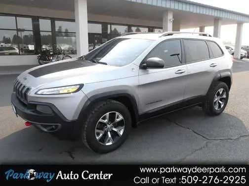 2015 Jeep Cherokee Trailhawk 4WD photo