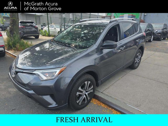 2016 Toyota RAV4 LE AWD photo
