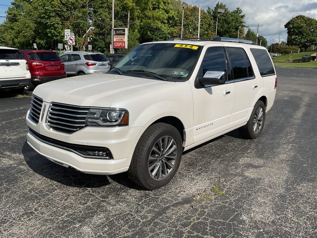 2017 Lincoln Navigator Select 4WD photo