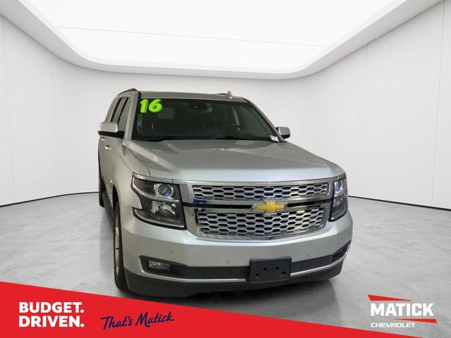 2016 Chevrolet Suburban LT RWD photo