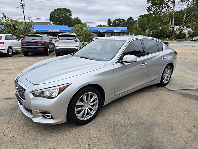 2016 Infiniti Q50 2.0T Premium AWD photo