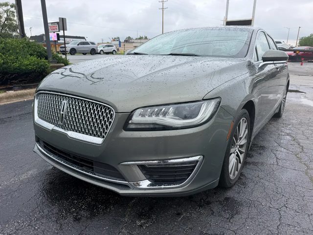 2017 Lincoln MKZ Premiere FWD photo