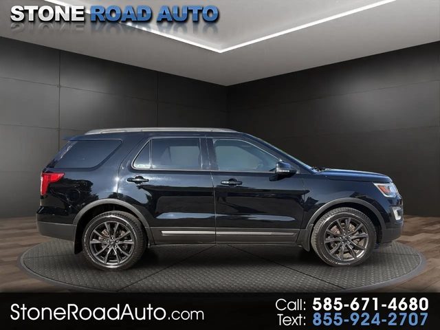 2017 Ford Explorer XLT 4WD photo