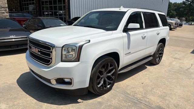 2016 GMC Yukon SLE 4WD photo