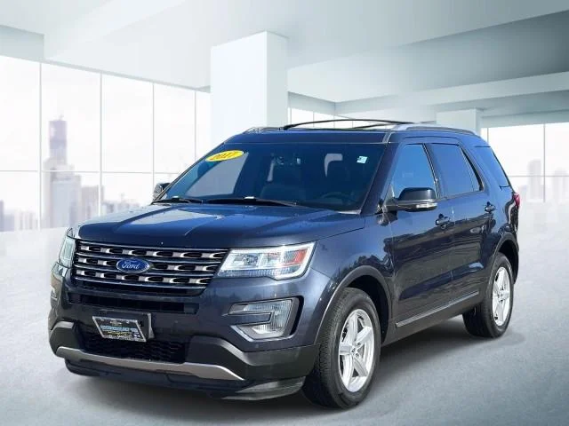2017 Ford Explorer XLT 4WD photo